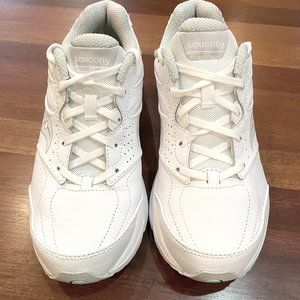 Saucony WOMEN'S INTEGRITY WALKER 3 WIDE SIZE 8